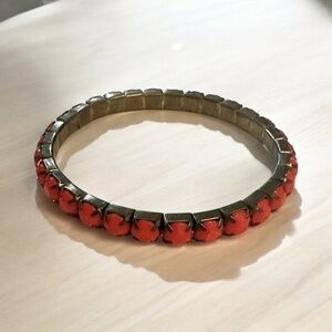 Vintage Coral and Gold Tone Stretch Bracelet